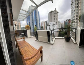 Cobertura duplex no Itaim Bibi